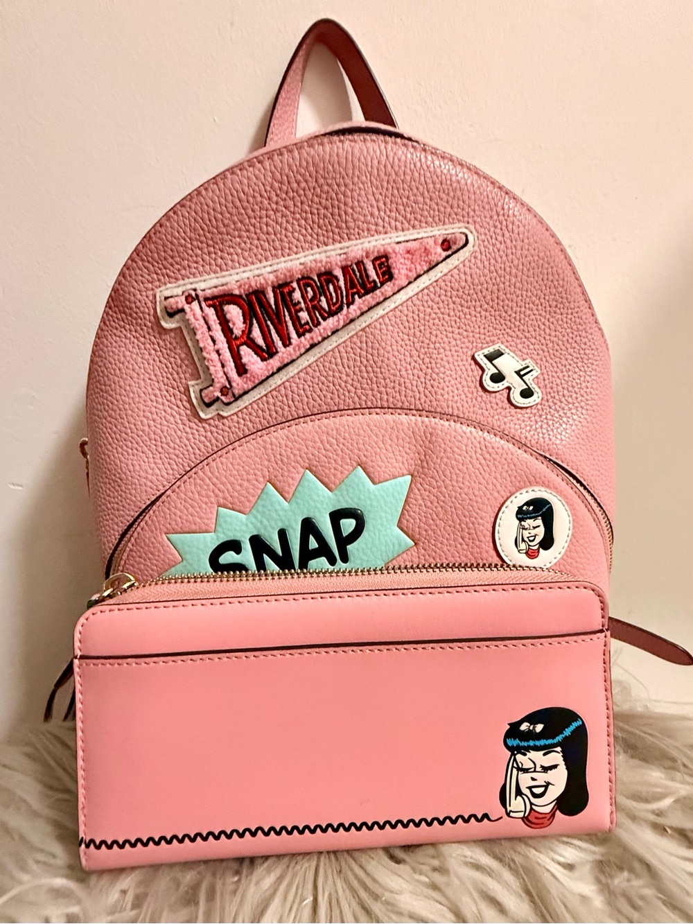Kate spade Pink Patchwork Archie Comics Mini Backpack + Large Wallet - Picture 4 of 16